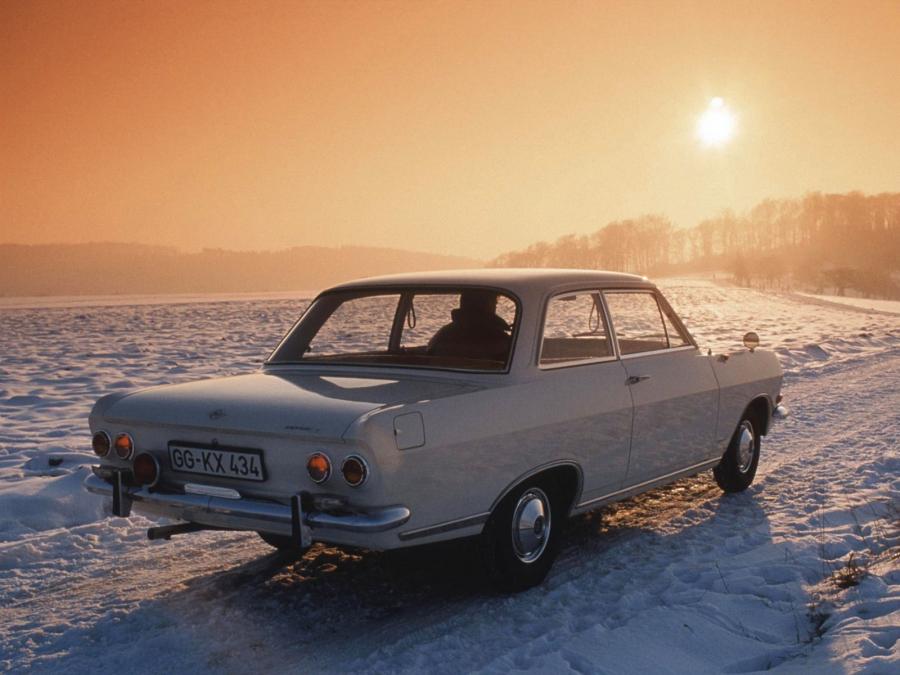  Opel Rekord Coupe 1965 года  (фото 6 из 6)